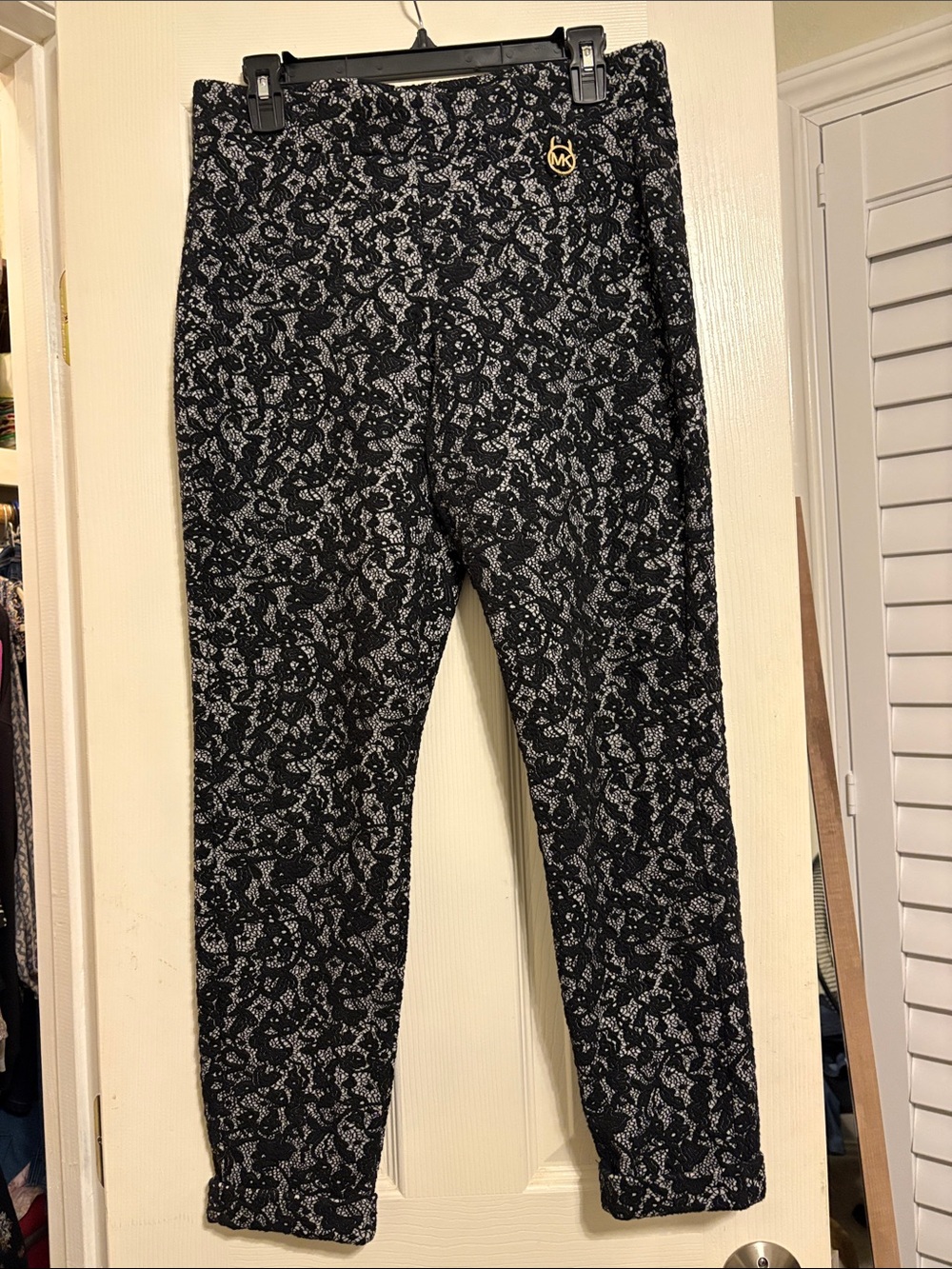 Michael Kors Black & Gray Printed Cropped Pants